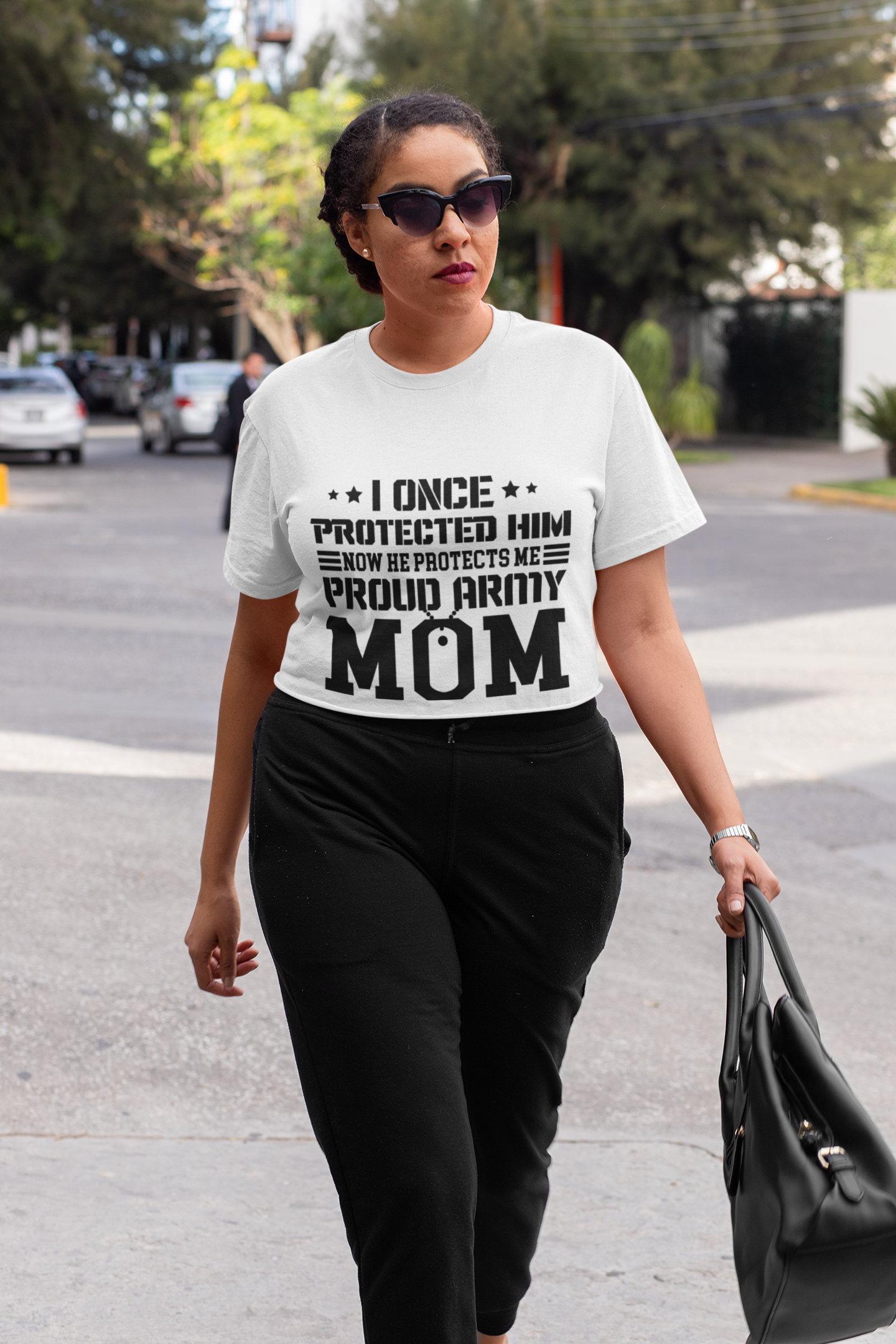 Proud Army Mom T-Shirt
